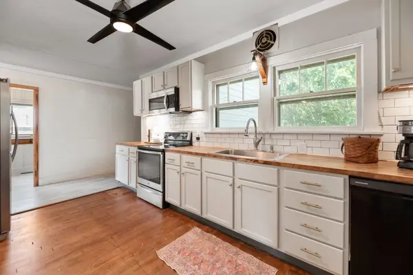 702 N Anthony Ave, Anthony, KS 67003