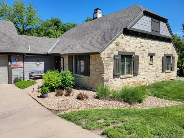 803 Spey, Winfield, KS 67156