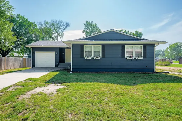 702 N Sugar St, Kingman, KS 67068