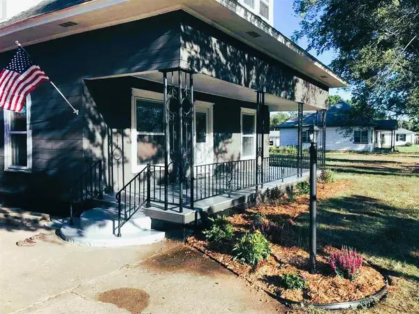516 S Main St, Argonia, KS 67004