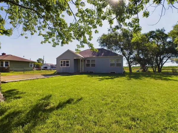 14350 SW Phyllis Rd, Rose Hill, KS 67133