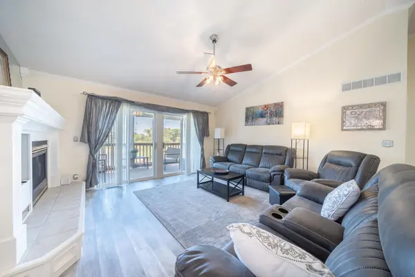 2377 N Lighthouse Cv, Wichita, KS 67205