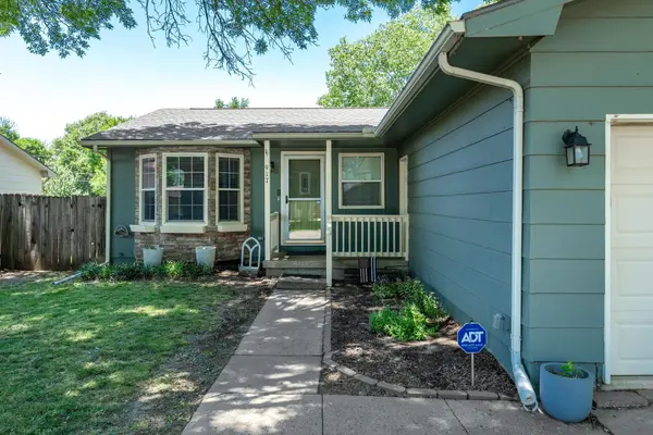 917 Alice St, Augusta, KS 67010