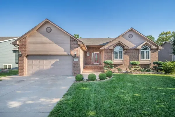 11413 E Tipperary St, Wichita, KS 67206