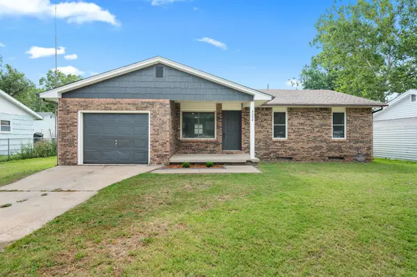 3524 S Bonn Ave, Wichita, KS 67217