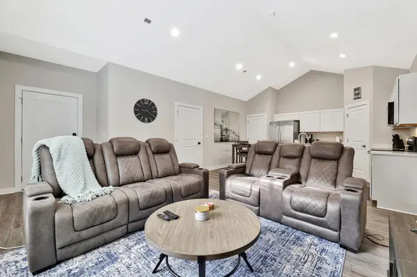 12050 W Fontana, Maize, KS 67205