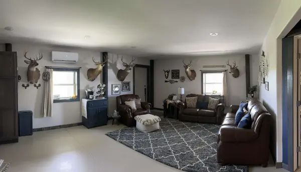 3086 SADDLE RD, Elk City, KS 67344