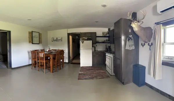 3086 SADDLE RD, Elk City, KS 67344