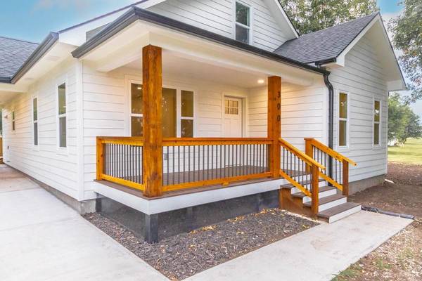 300 S Walnut, Dexter, KS 67038