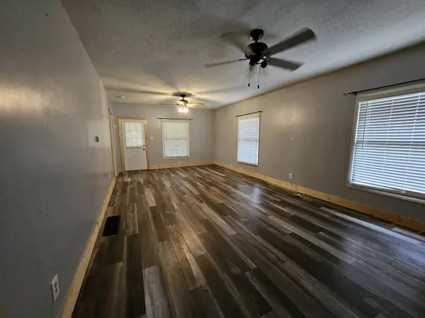 206 S Murray Ave, Beverly, KS 67423