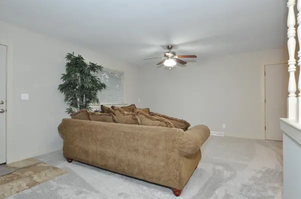 6520 E Perryton, Bel Aire, KS 67226