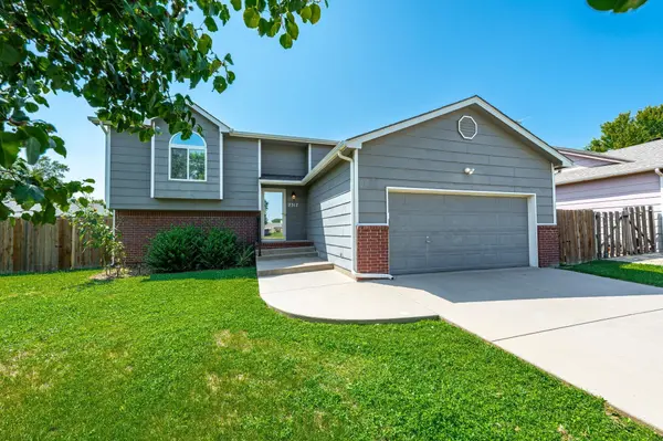 2317 S Prescott St, Wichita, KS 67209