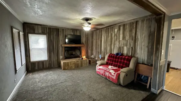 1319 S D St, Arkansas City, KS 67005