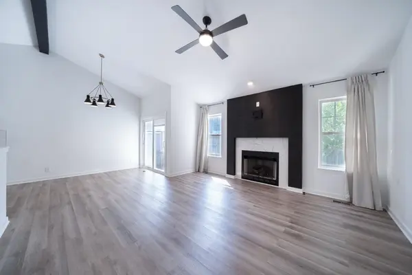 2338 N Sandplum St, Wichita, KS 67205