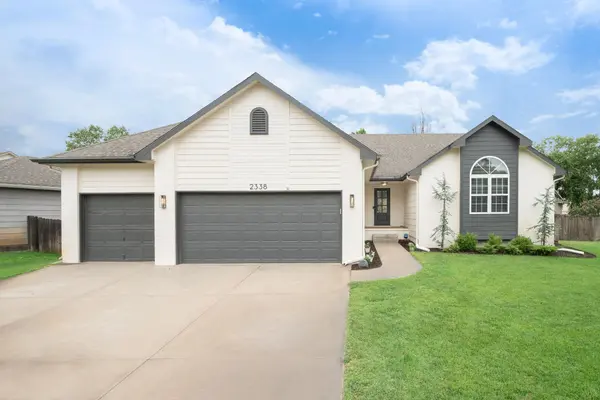 2338 N Sandplum St, Wichita, KS 67205