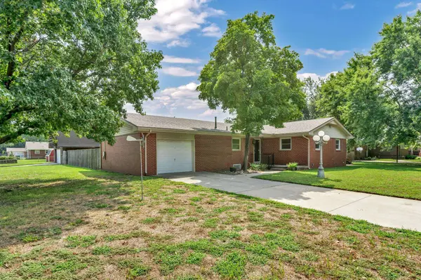 3950 N Charles Ave, Wichita, KS 67204