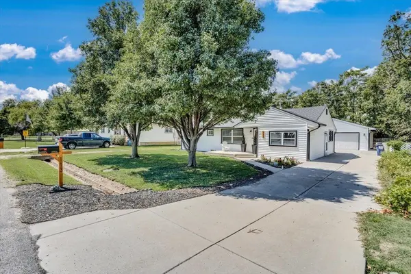 113 N Harrison Ave, Sedgwick, KS 67135