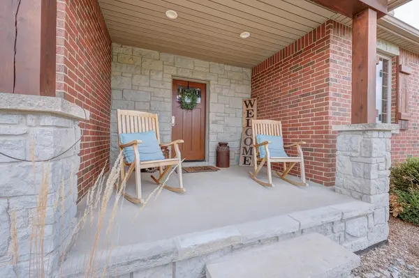 107 Mays Rd, Winfield, KS 67156