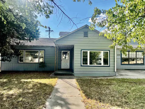 1615 N 8, Arkansas City, KS 67005