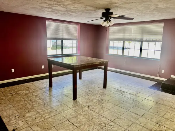 1615 N 8, Arkansas City, KS 67005