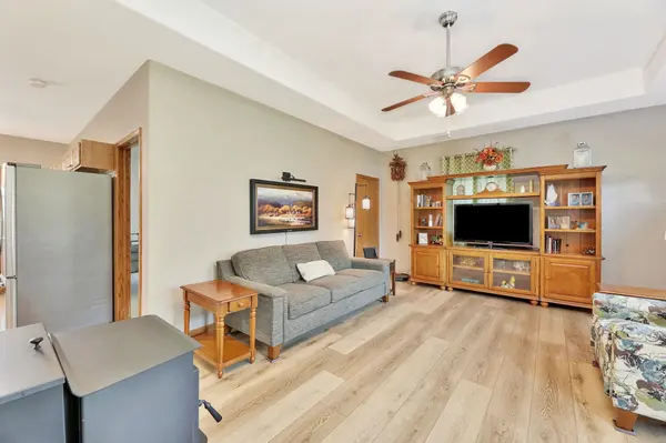 9755 SW Quail Rd, Augusta, KS 67010