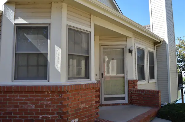 6510 E 29th St N Apt 1002, Wichita, KS 67226