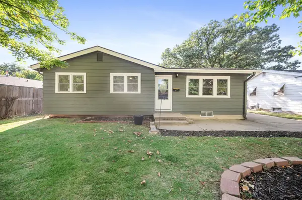 1819 N Westridge Dr, Wichita, KS 67203