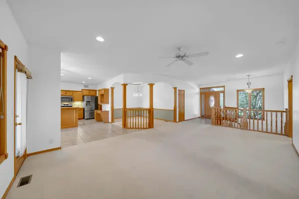 1029 N North Shore Blvd, Wichita, KS 67212-7206