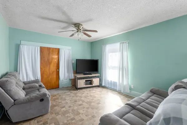 1617 N Jackson Ave, Wichita, KS 67203
