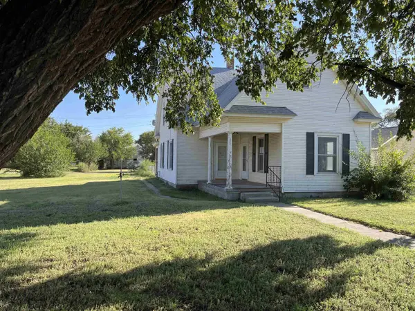 433 W 8th Ave, Ashland, KS 67831