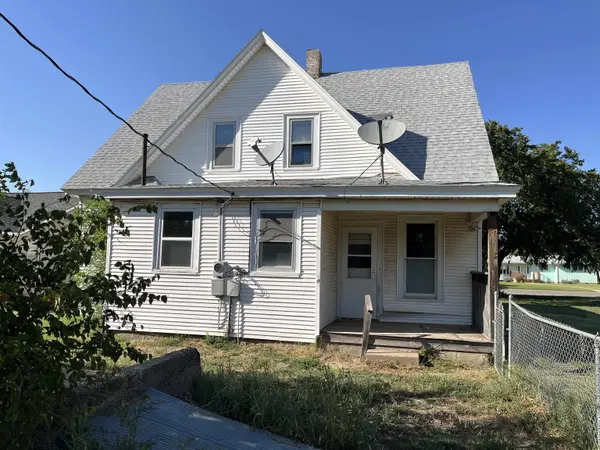 433 W 8th Ave, Ashland, KS 67831