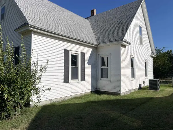 433 W 8th Ave, Ashland, KS 67831