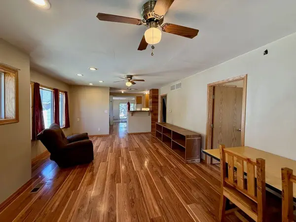 1012 W Towanda Ave, El Dorado, KS 67042