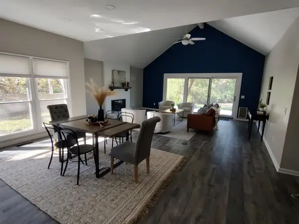 8920 E Peppertree Cir, Wichita, KS 67226