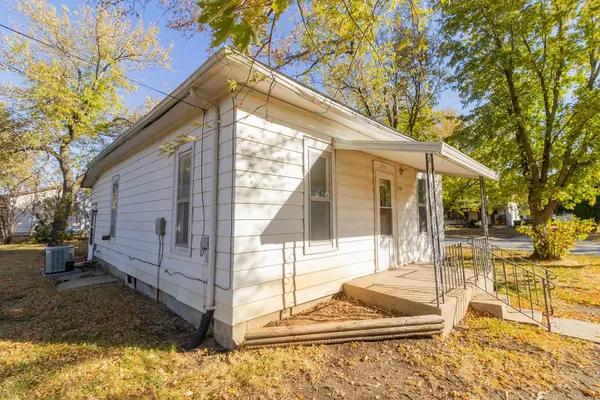 210 E Walnut St., Canton, KS 67428