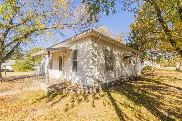 210 E Walnut St., Canton, KS 67428