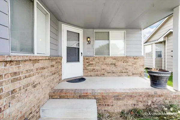 221 S Maize Rd, Units 31-32, Wichita, KS 67209