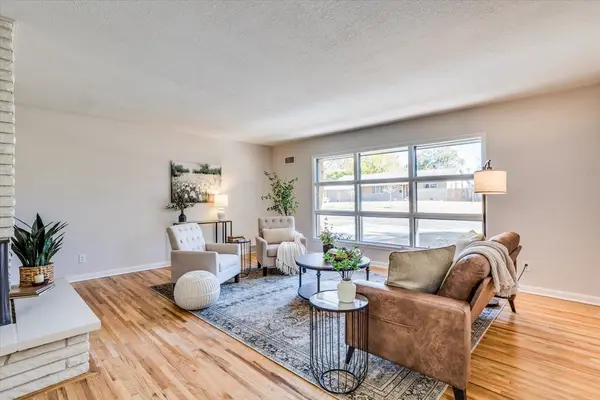 1155 N Old Manor Rd, Wichita, KS 67208