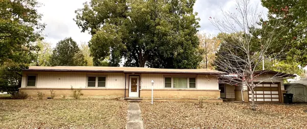 314 W Palmetto, Arkansas City, KS 67005