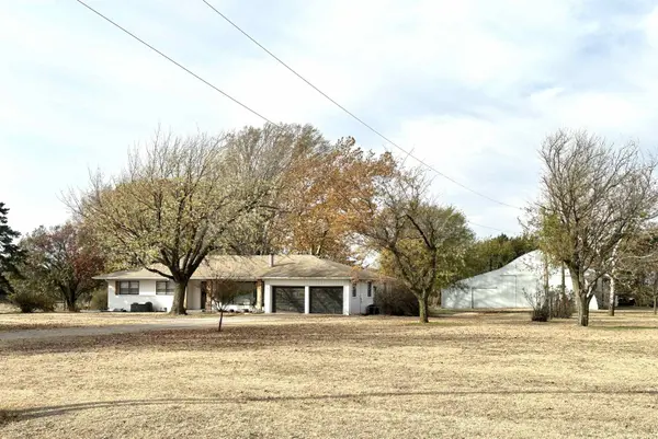 1057 NE 80 Ave, Danville, KS 67036