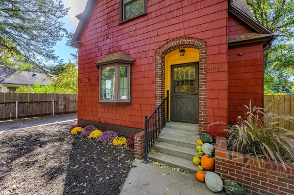 1131 N Pearce Ave, Wichita, KS 67203