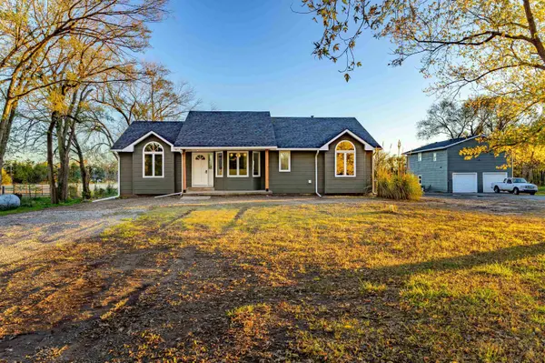 9530 S Pattie Ave, Haysville, KS 67060
