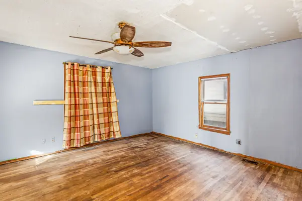 1254 N Lewellen, Wichita, KS 67203-0000