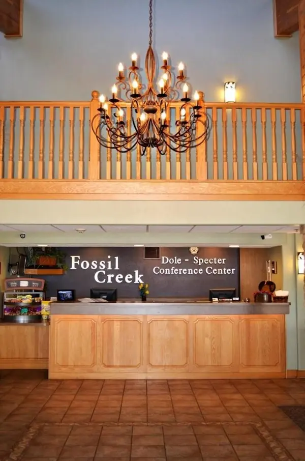 1430 S Fossil St, Russell, KS 67665