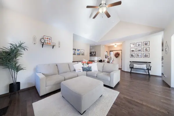 1017 Mccaskey Dr, Rose Hill, KS 67133