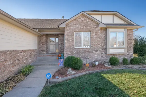 1017 Mccaskey Dr, Rose Hill, KS 67133
