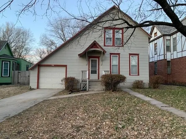 316 W 6th St,  Newton,  KS 67114