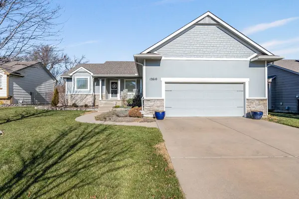 12610 E Mainsgate St, Wichita, KS 67226