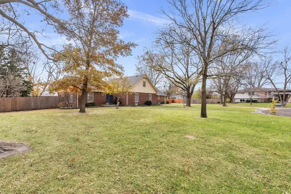 5 Sycamore Ct, Newton, KS 67114