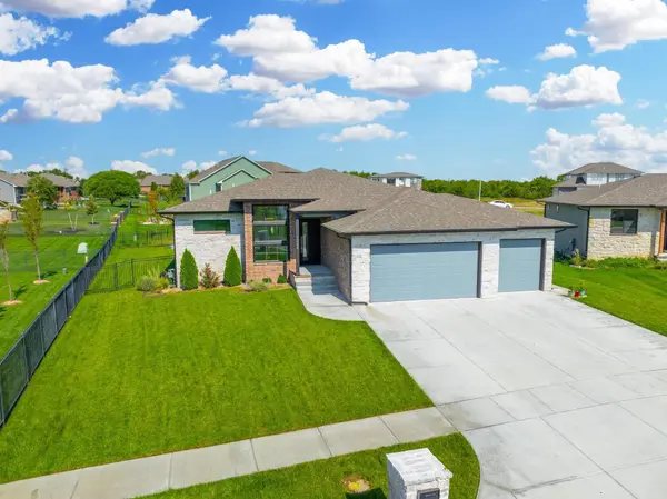 13906 E Willowgreen St, Wichita, KS 67230